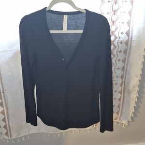 Athleta Black Long Sleeve V-Neck Top